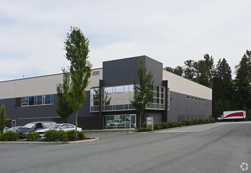 More Photos Of 19100 Airport Way, Pitt Meadows Warehouse For Lease