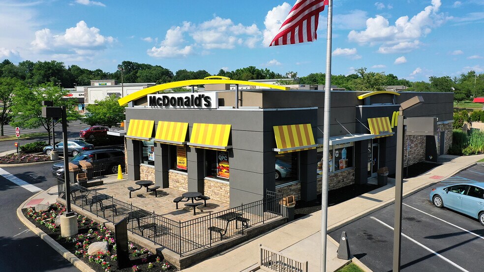 More Photos Of 1650 Dreshertown Rd, Dresher Unknown For Lease