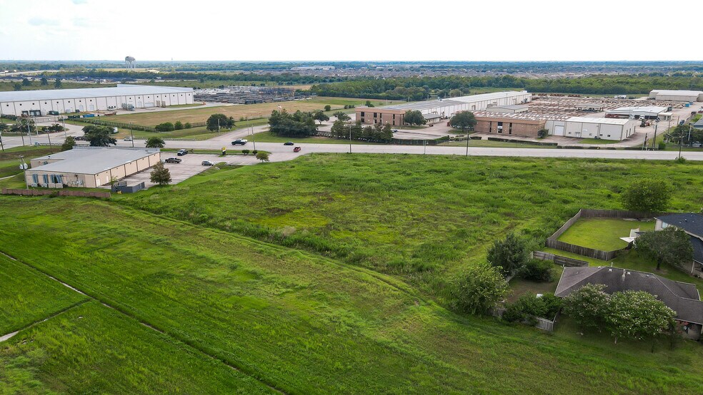More Photos Of 3543 Main Street, Pearland Land For Sale