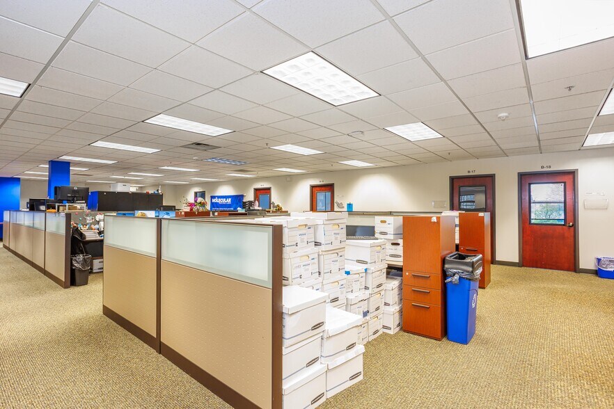 More Photos Of 14300 SE First St, Vancouver Office For Lease