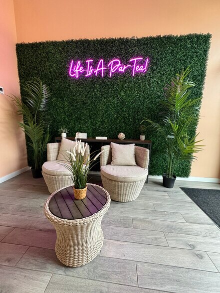 More Photos Of 1-15 River St, Norwalk General Retail For Lease
