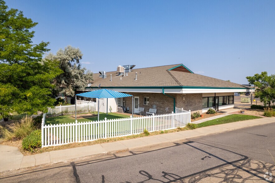 More Photos Of 5280 Spine Rd, Boulder General Retail For Lease