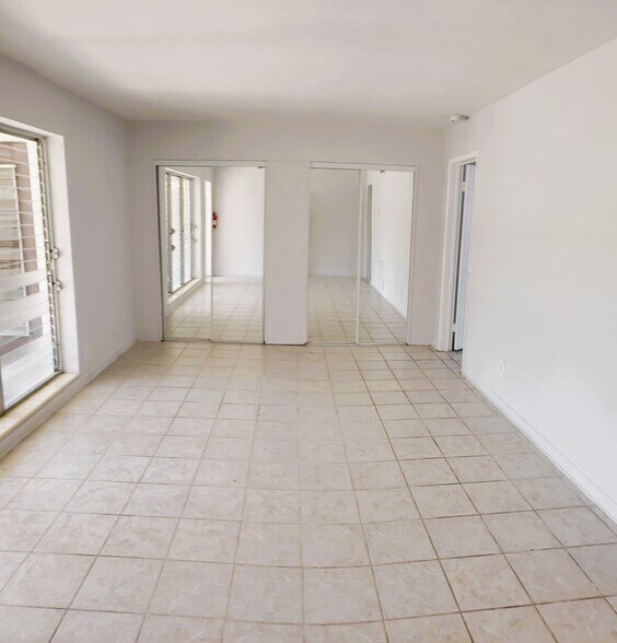 More Photos Of 1708 NE 20th Ave, Fort Lauderdale Apartments For Sale