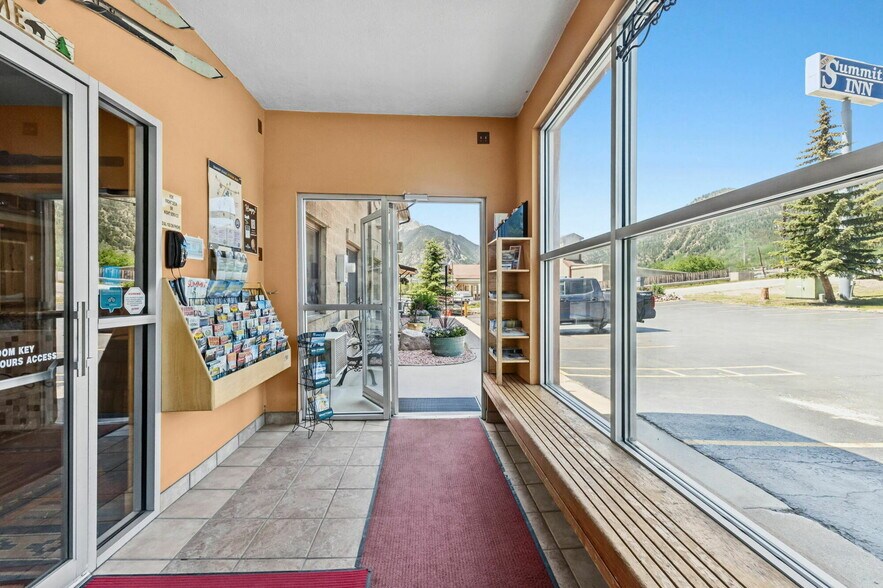 More Photos Of 205 Beaver Lodge Rd, Frisco Hotel For Sale
