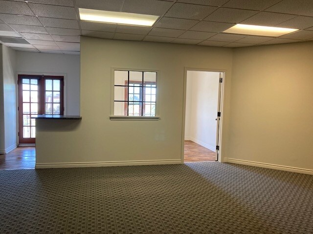 More Photos Of 21039-21093 Figueroa St, Carson Medical For Lease