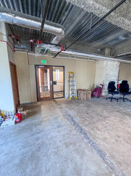 More Photos Of 206 S Broadway, Rochester Office For Lease