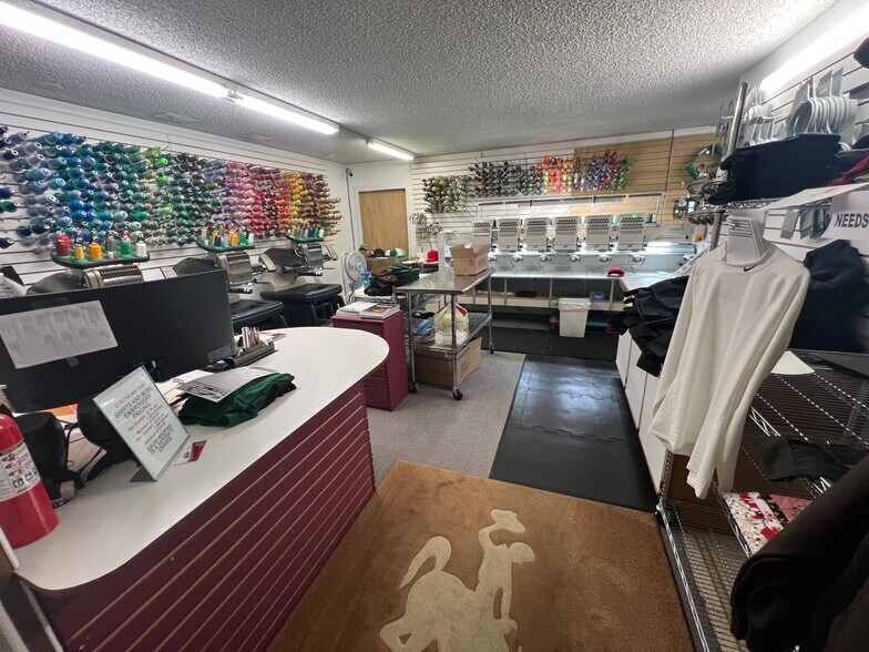 More Photos Of 1720 Main St, Lander Warehouse For Sale