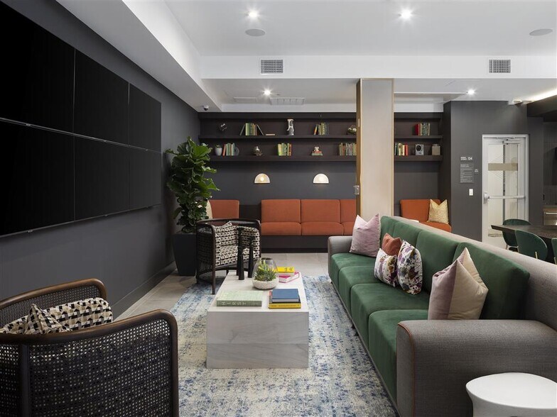 More Photos Of 375 Camino De La Reina, San Diego Multifamily For Sale
