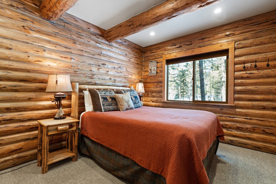 More Photos Of 1845 Hodgson Rd, Whitefish Hotel For Sale