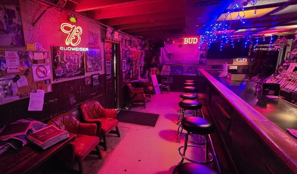 More Photos Of 2747 N Stone Ave, Tucson Restaurant For Sale