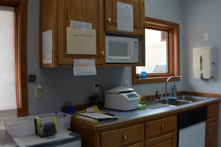 More Photos Of 1205 S Main St, Kalispell Office For Sale