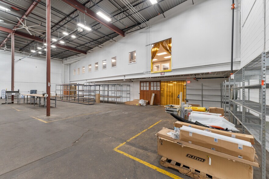 More Photos Of 1537-1545 Hansford St, Charleston Light Distribution For Lease