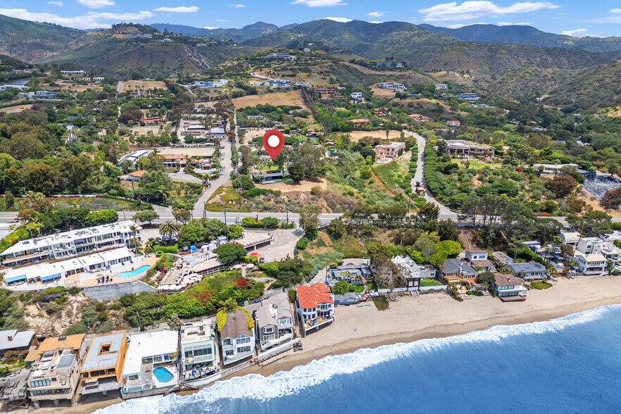 More Photos Of 27353 1/2 Pacific Coast Hwy, Malibu Apartments For Sale