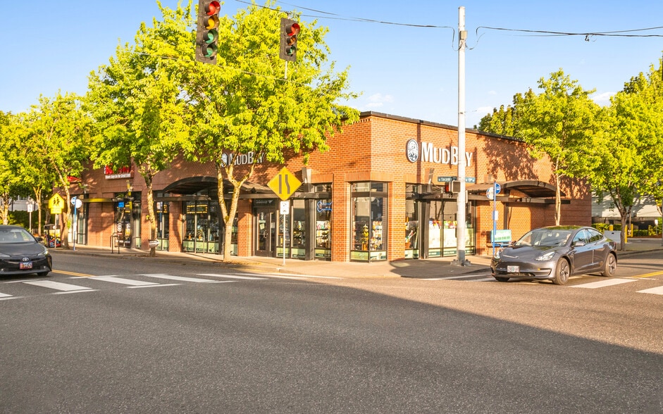 More Photos Of 8112 SE 13th, Portland Storefront For Lease
