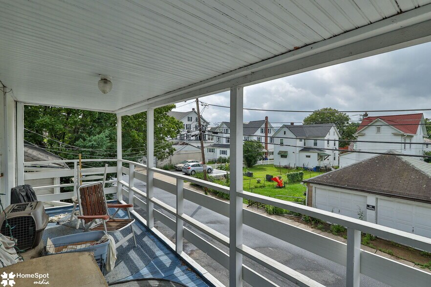More Photos Of 217 Pen Argyl St, Pen Argyl Multifamily For Sale