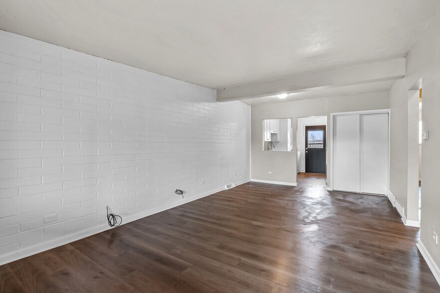 333 Kenton St, Aurora, CO 80010 Apartments For Sale