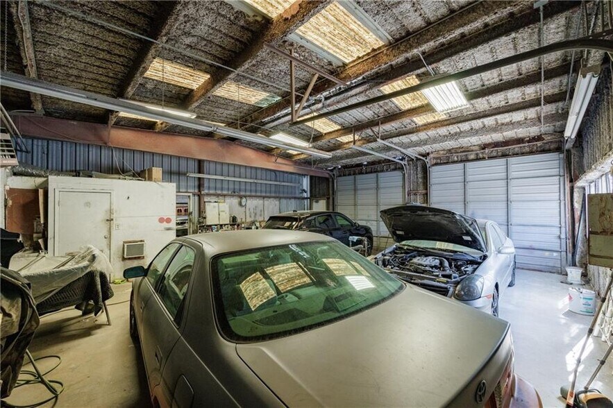 More Photos Of 610 N Port Ave, Corpus Christi Auto Dealership For Sale