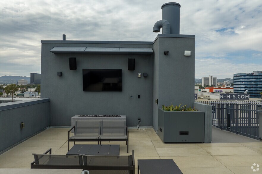 More Photos Of 1775 Beloit Ave, Los Angeles Apartments For Sale