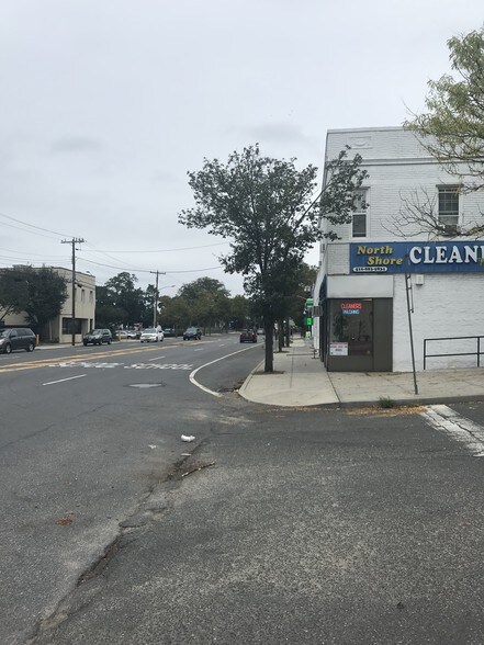 More Photos Of 735 Port Washington Blvd, Port Washington Storefront Retail Office For Lease