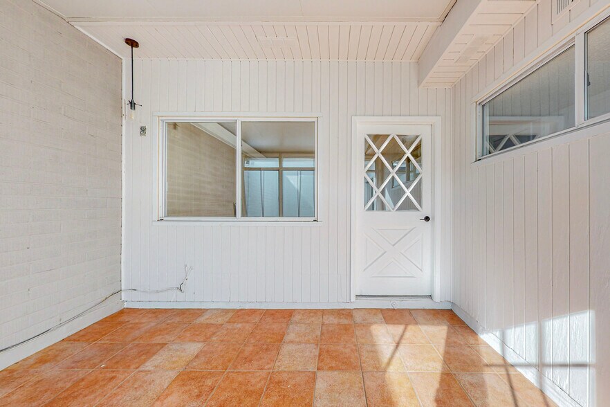 More Photos Of 1309 Virginia St NE, Albuquerque Apartments For Sale