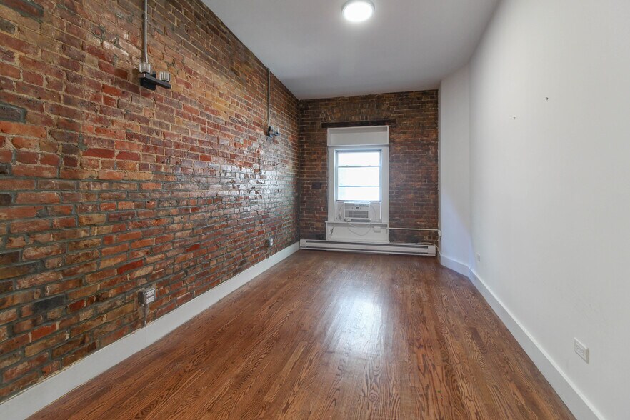 More Photos Of 133 E 35th St, New York Apartments For Sale