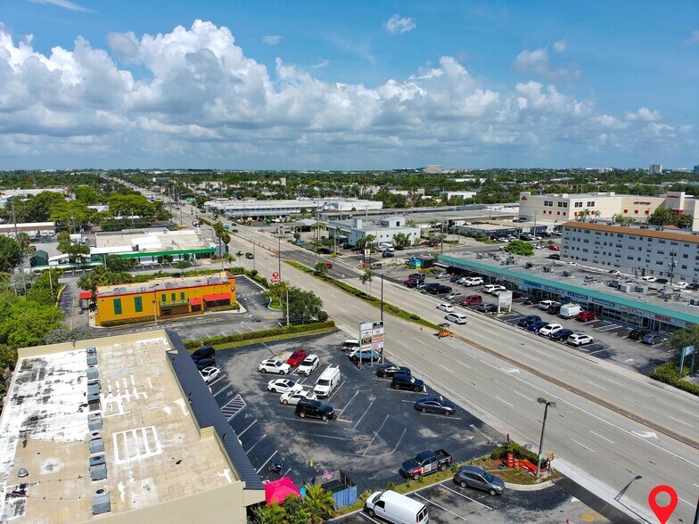 More Photos Of 1500 E Commercial Blvd, Fort Lauderdale Freestanding For Sale
