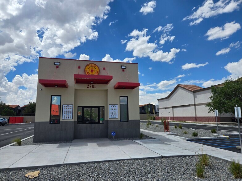 More Photos Of 2781 57th Street NW, Albuquerque Freestanding For Sale