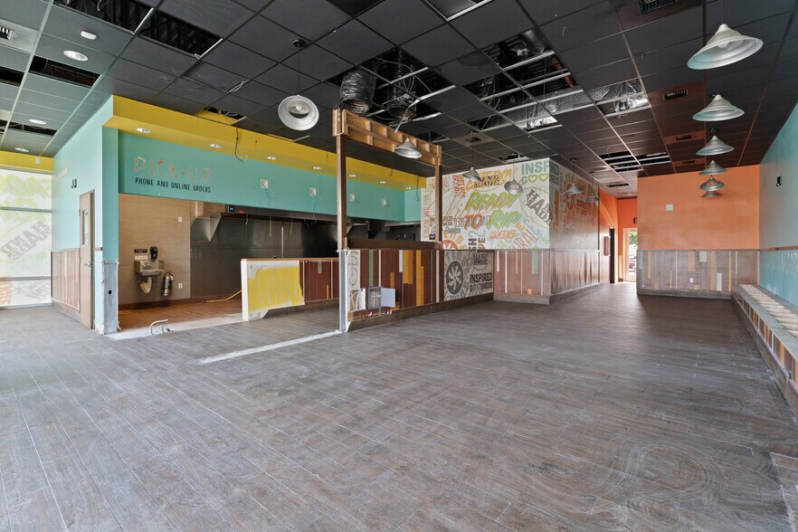 More Photos Of 9412 N Newport Hwy, Spokane Carwash For Lease