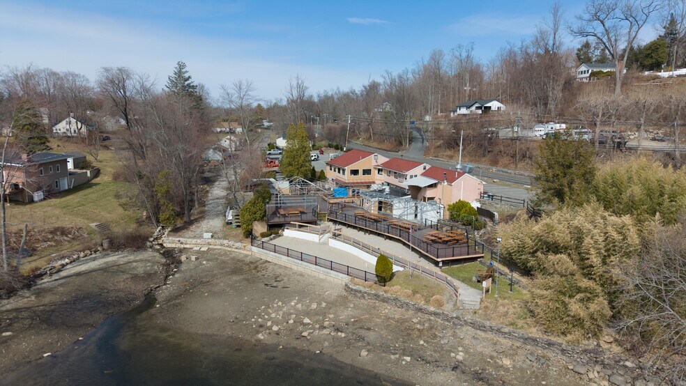 More Photos Of , Brookfield Unknown For Sale