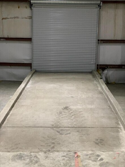 More Photos Of 175 Fordville Rd, Ridgeland Warehouse For Lease