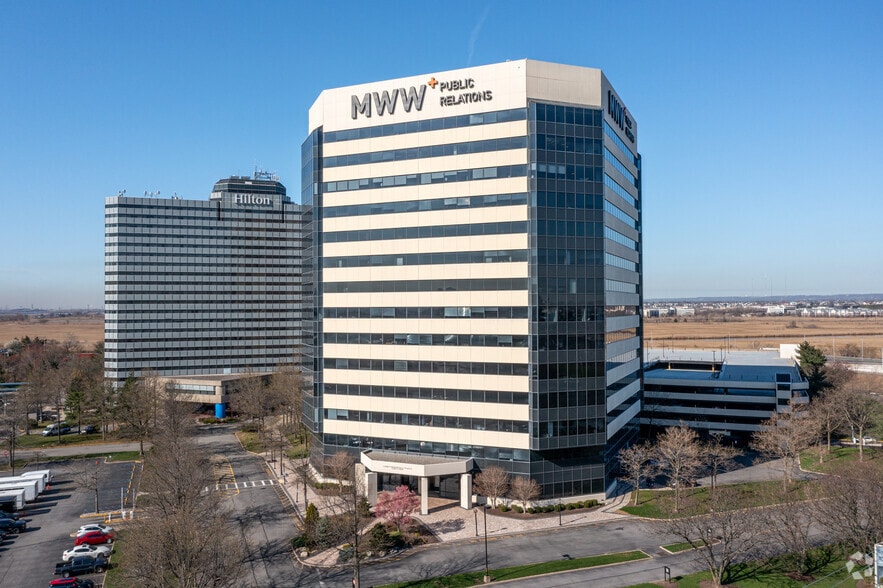 More Photos Of 1 Meadowlands Plz, East Rutherford Coworking Space