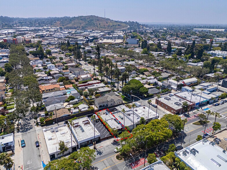 More Photos Of 8554 Washington Blvd, Culver City Bar For Sale