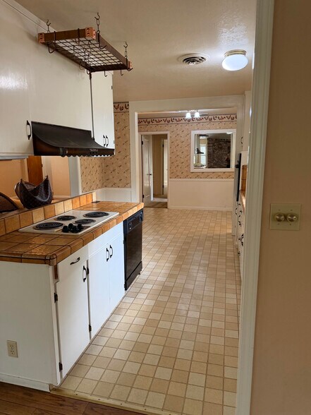 More Photos Of 903 W Highway 12, Lodi Land For Sale