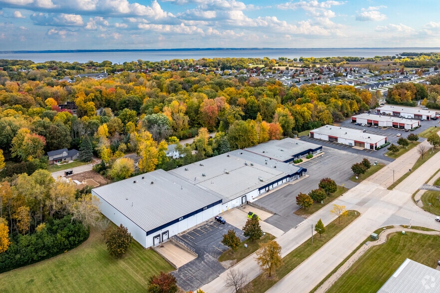 More Photos Of 2390 Industrial Dr, Neenah Warehouse For Sale