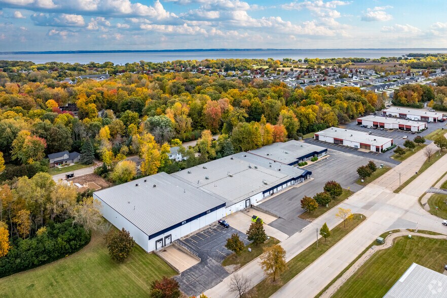 More Photos Of 2390 Industrial Dr, Neenah Warehouse For Sale