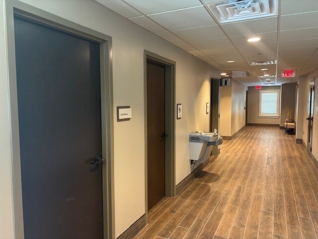 More Photos Of 6200 Highway 100, Nashville Office For Lease