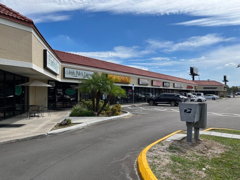 More Photos Of 13425 Belcher Rd S, Largo Unknown For Lease