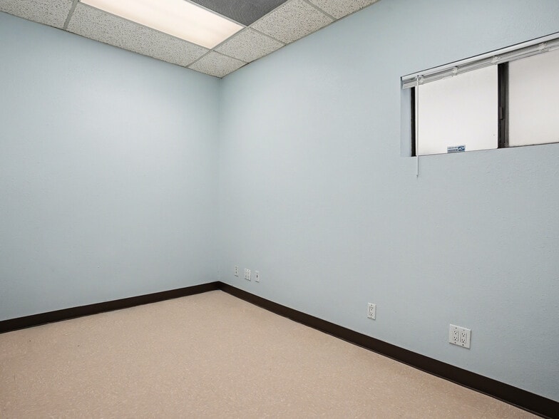 More Photos Of 214 Standard St, El Segundo Office For Lease