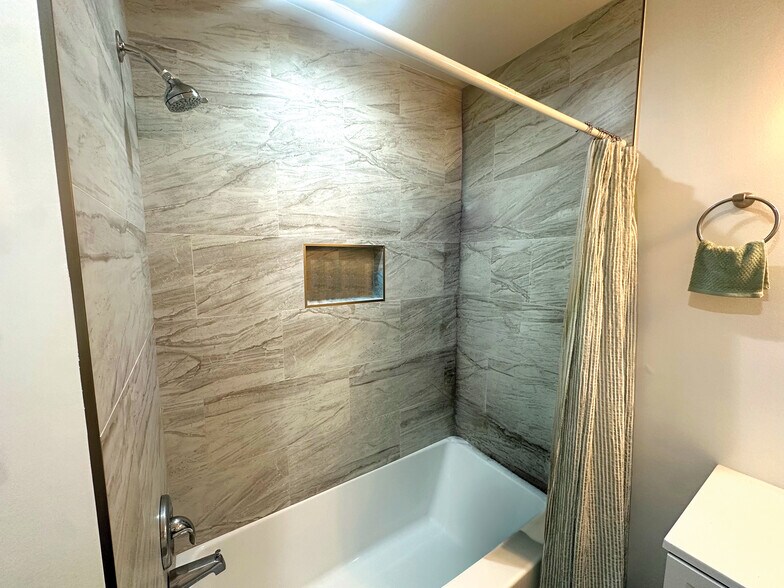 More Photos Of 569 E Colorado Ave, Glendora Multifamily For Sale