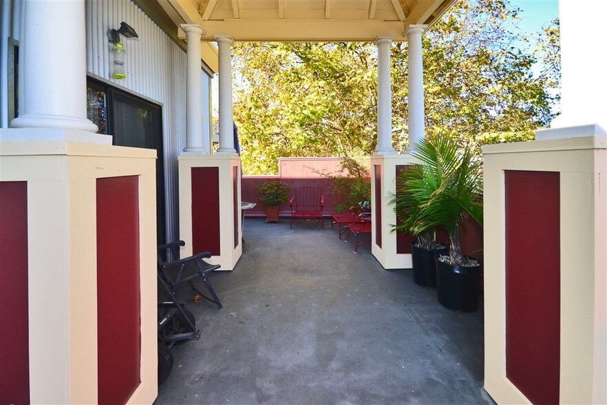 More Photos Of 217-243 W Richmond Ave, Richmond Office Residential For Lease