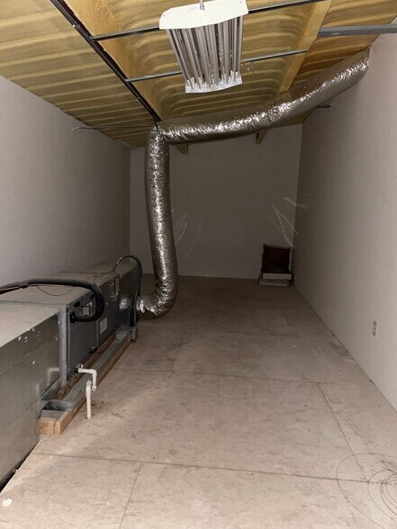 More Photos Of 2006 Oil Mill Rd, Pecos Industrial For Lease