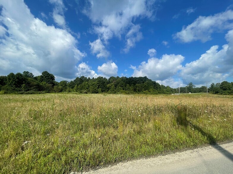 More Photos Of Virginia Hut St, Oak Hill Land For Sale