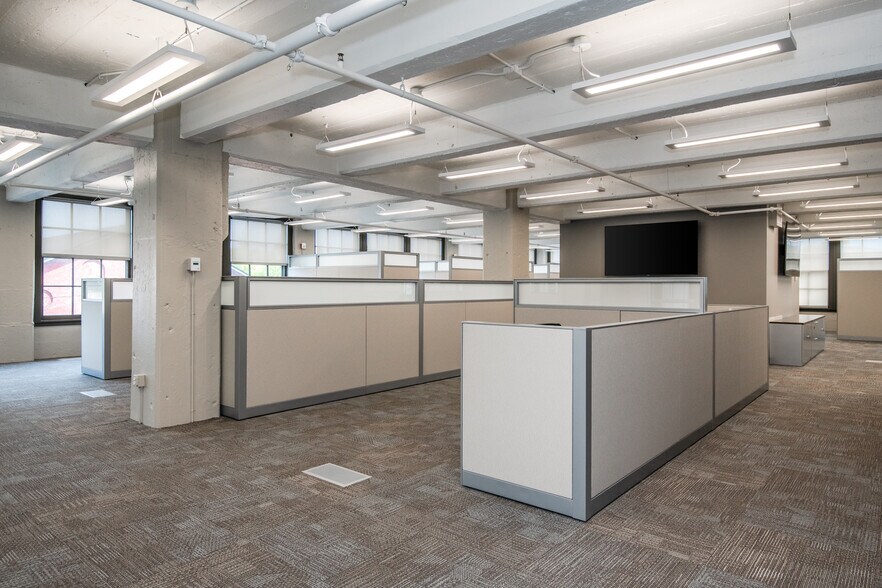More Photos Of 15 McDonough St, Dayton Office For Lease