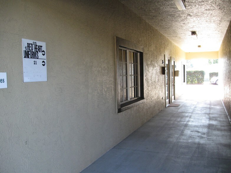 More Photos Of 5-45 Ryant Blvd, Sebring Medical For Sale