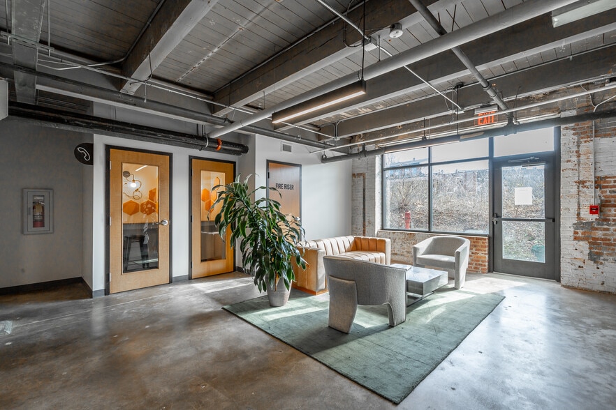 More Photos Of 110 Somerville Ave, Chattanooga Apartments For Sale