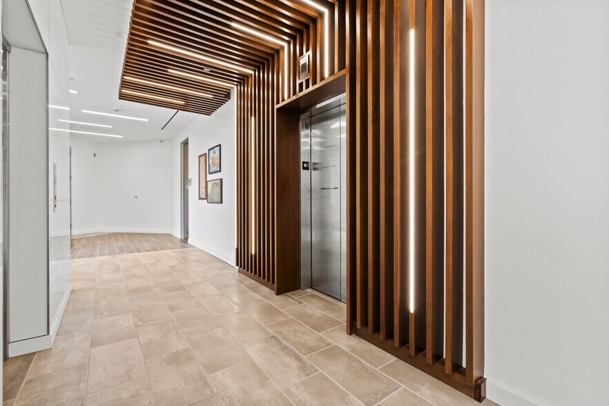 More Photos Of 17900 Von Karman Ave, Irvine Office For Sale