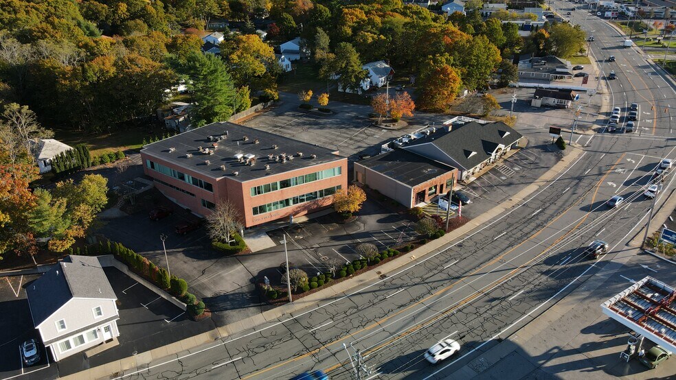 5700 Post Rd, East Greenwich, RI 02818 Office For Lease
