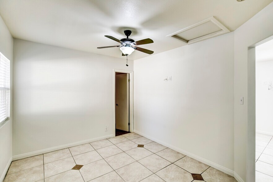 More Photos Of 2371 Mentone Ave, Mentone Apartments For Sale
