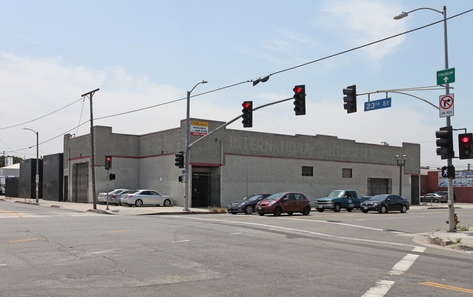 Primary Photo Of 2300 S Hill St, Los Angeles Warehouse For Lease