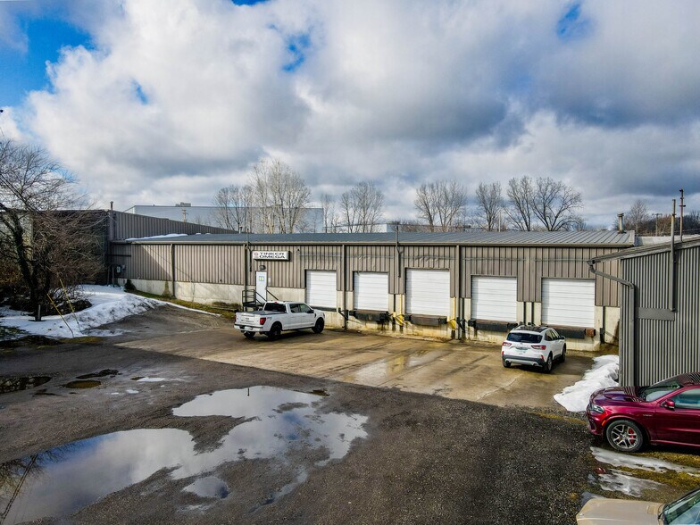 More Photos Of 2424 Columbus Rd, Springfield Warehouse For Sale